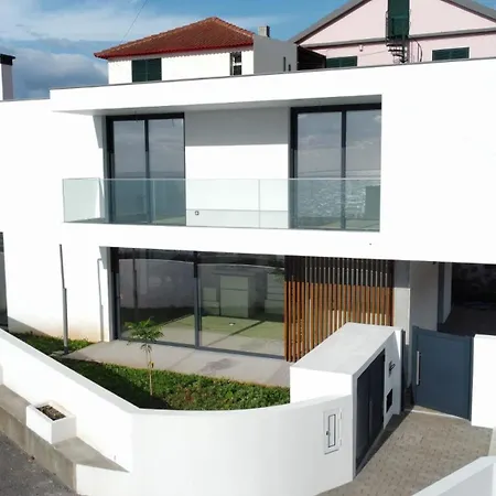 Atlantic View Tatil Evi