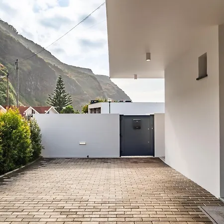 Atlantic View * Porto Moniz
